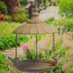 Mooch..... Garden Parasol Bird Feeder